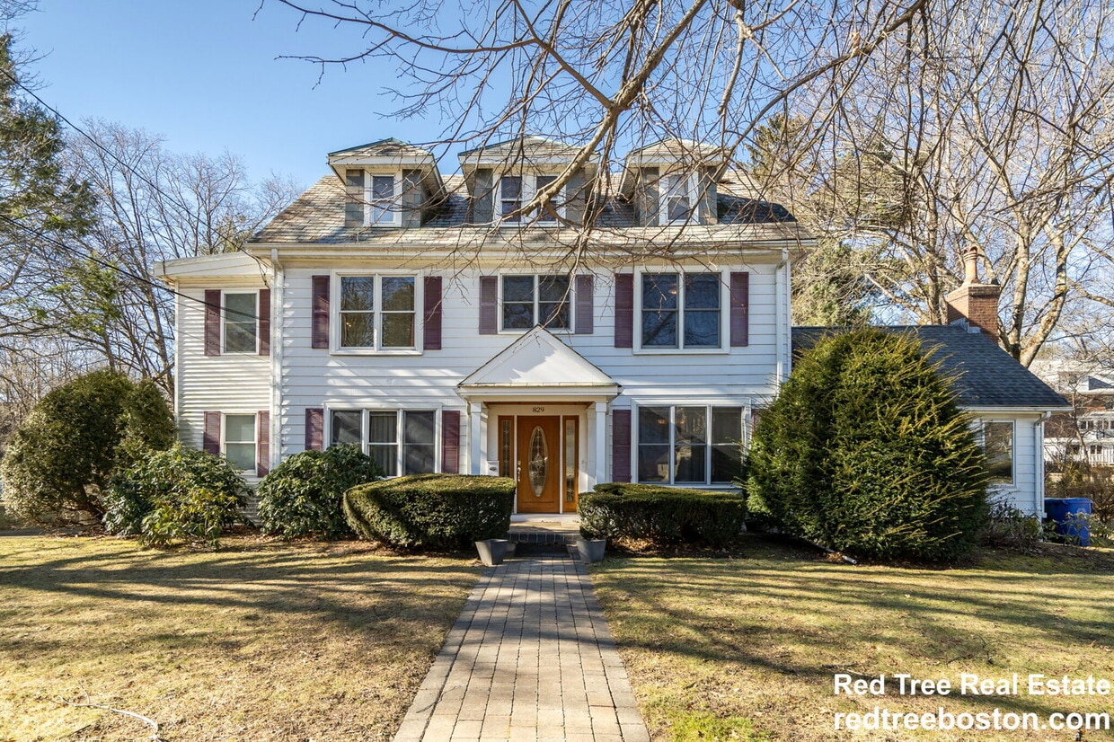 Photo - 829 Chestnut Street Apt #House, Newton, MA 02468 - 5 BR 4.5 BA Single-Family Home