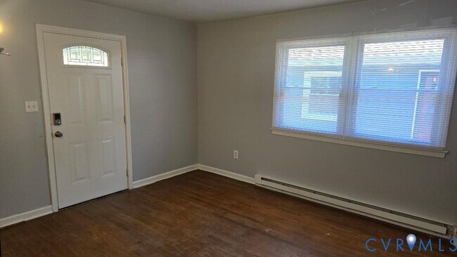 Building Photo - 120 St Mark St