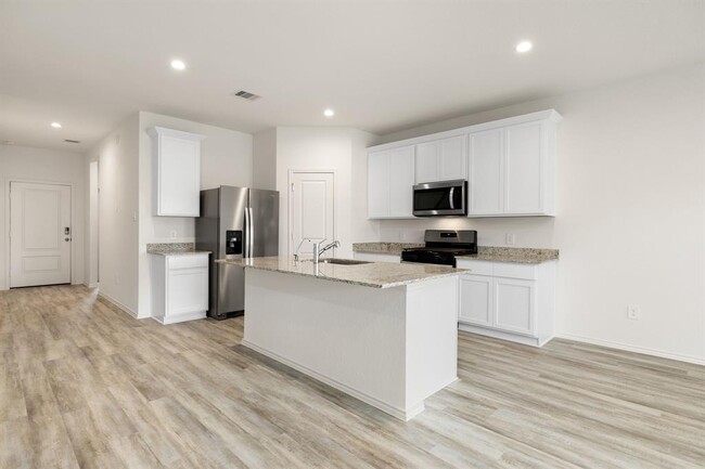 Building Photo - 31007 Delamere Turn Trl