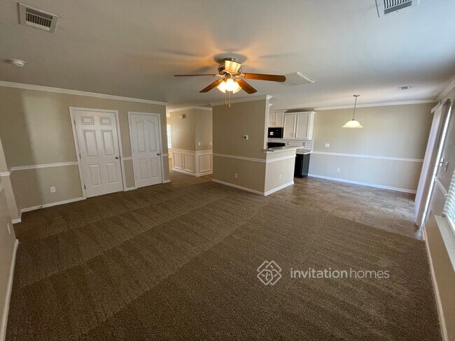 Building Photo - 4712 McClure Rd