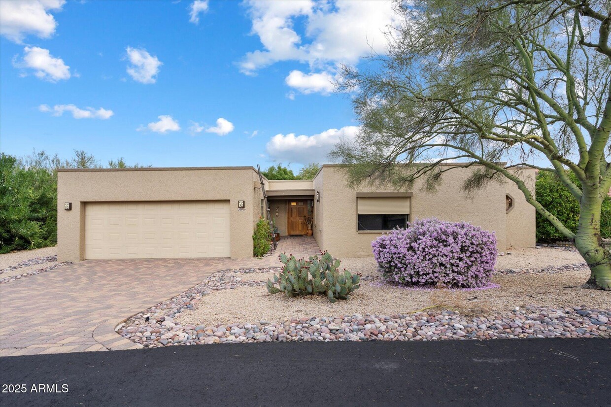 Primary Photo - 25409 N Quail Haven Dr