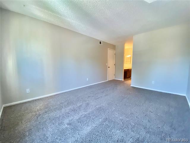 Building Photo - 471 S Kalispell Way