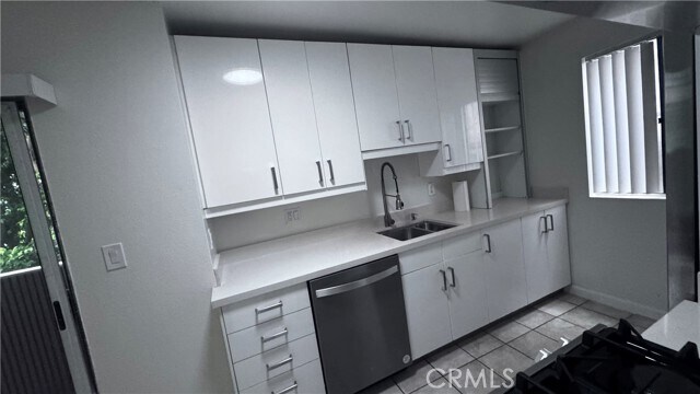 Foto del edificio - 120 Brooks Ave