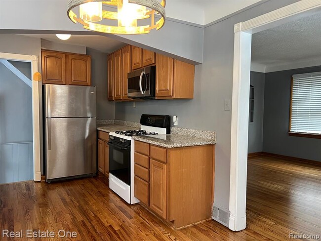 Foto del edificio - 1127 Hoffman Ave