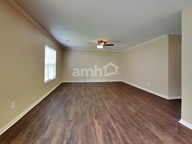 Building Photo - 259 Tall Pines Road
