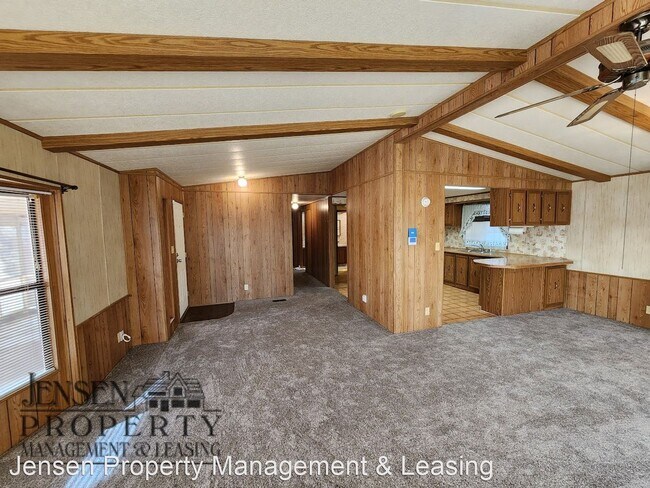 Foto del edificio - 2 br, 2 bath House - 269 North 2750 East