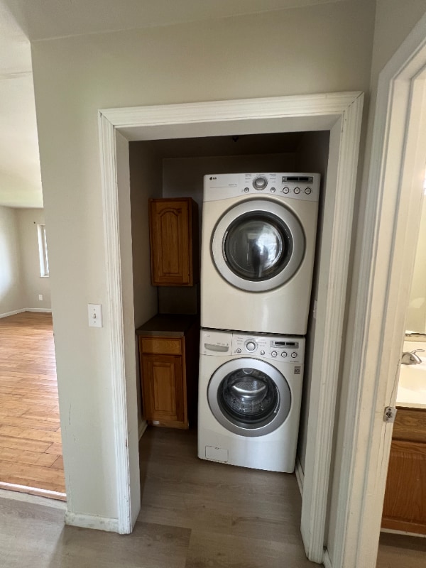 Foto principal - 1227 S Lincoln Park Dr