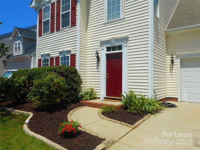 Foto del edificio - 1018 Fountainbrook Dr