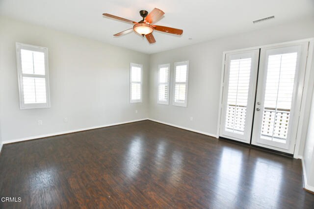 Foto del edificio - 3103 Thames River Dr