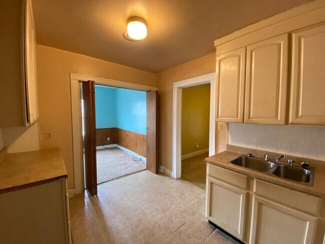 Foto del edificio - 4775 East 86th Street #4