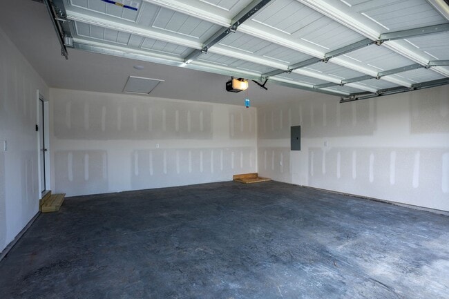 Building Photo - Brand new 3 bedroom home in Bolivar, MO