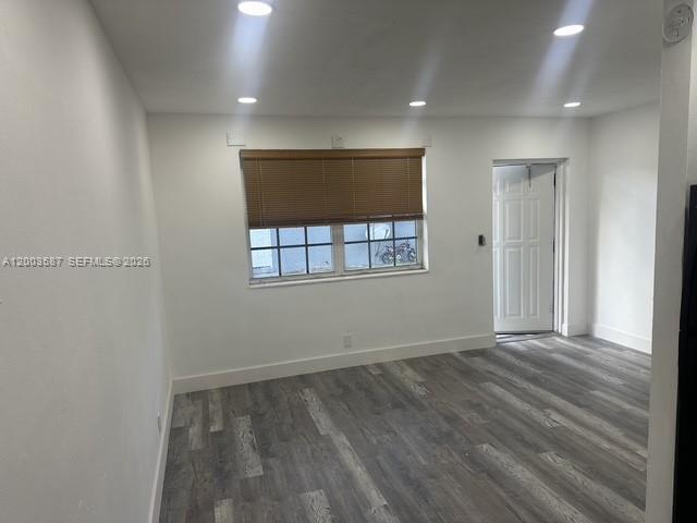 Foto del edificio - 631 NW 11th Ave