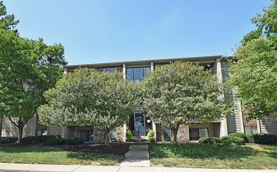 Primary Photo - 9566 Cornell Ln