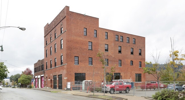 Building Photo - Homestead Bakery Lofts
