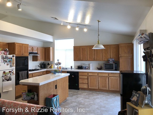 Building Photo - 2574 Joshua Ct