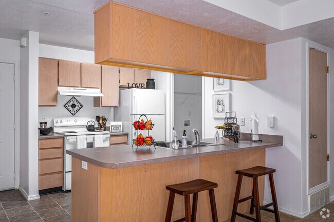 3 habitaciones, 2 baños - 1230 pies cuadrados - Cocina - Legacy Springs