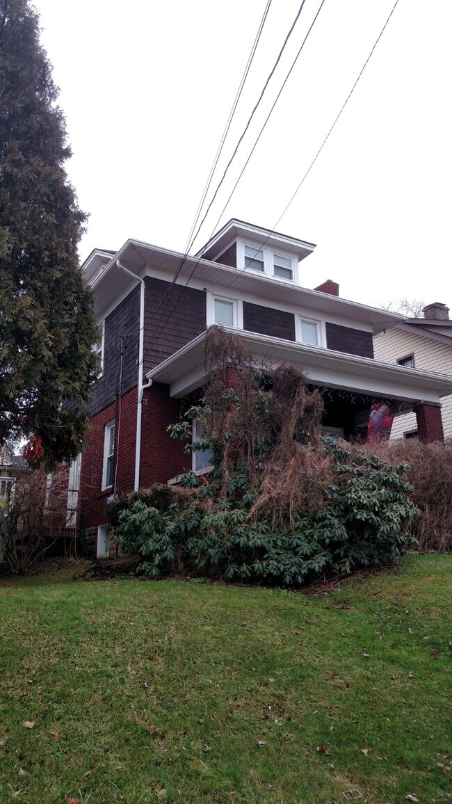 Building Photo - 111 Standard Ave