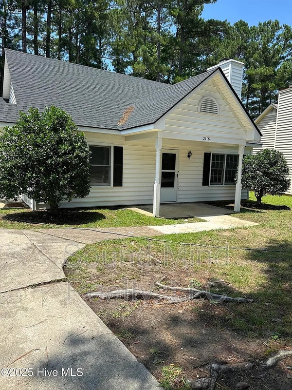 Building Photo - 2116 Tanglewood Rd