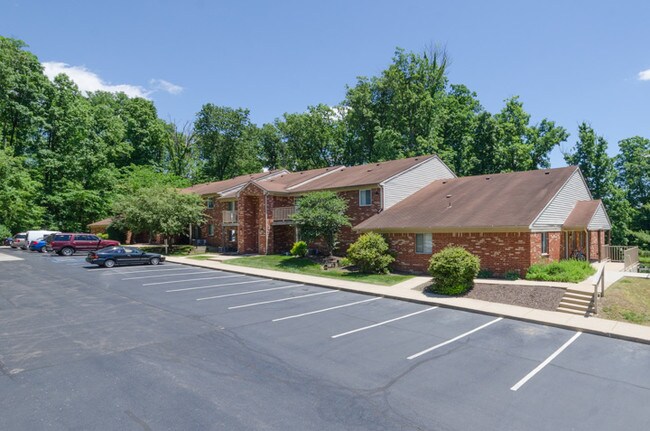Bradford Ridge Apartments Rentals Bloomington, IN