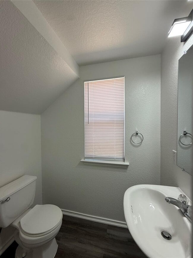 Building Photo - 3311 Etheredge Dr