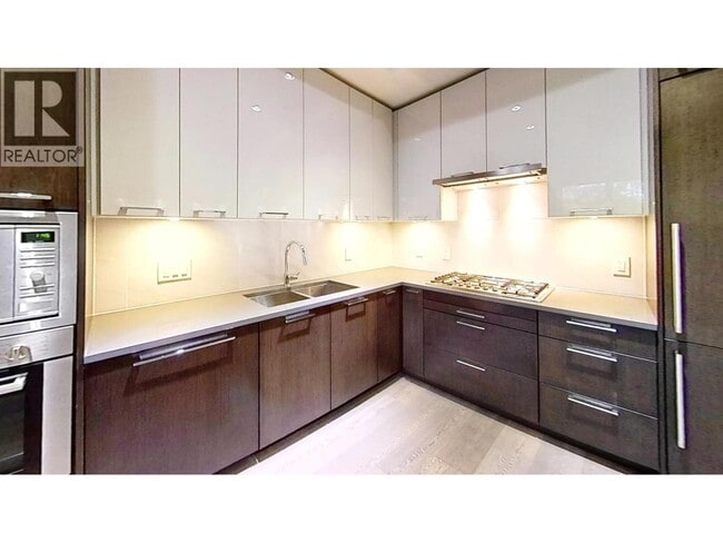 Photo du bâtiment - 1080 Pacific St