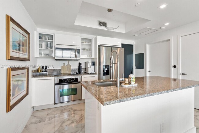Foto del edificio - 888 Biscayne Blvd
