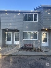 Building Photo - 4885 Basswood Dr
