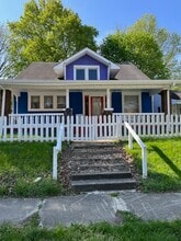 Building Photo - 735 W 3rd St