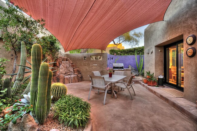 Building Photo - 3018 Ironwood Cir