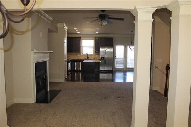 Building Photo - 4630 Cold Spring Ct