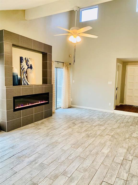 Building Photo - 4123 Willow Beach Dr