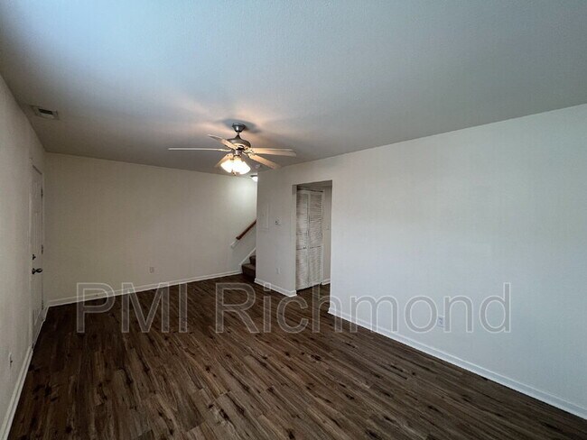 Foto del edificio - 3514 E Richmond Rd