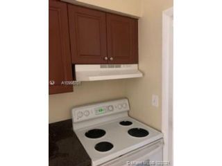 Primary Photo - 240 NW 40th Ct