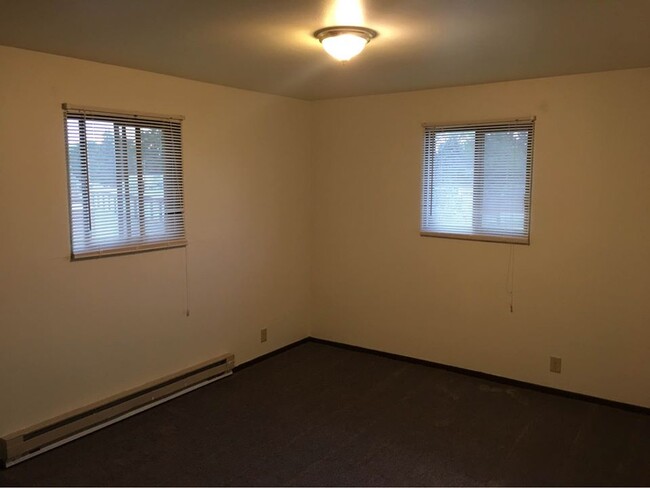 Building Photo - 3313 Packer Dr