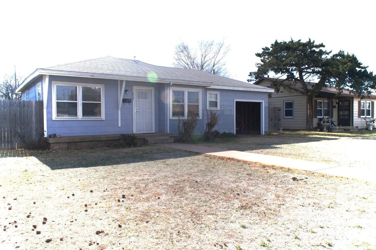 2023 63rd St, Lubbock, TX 79412 House for Rent in Lubbock, TX