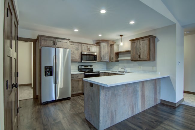 Foto del edificio - 1147 Juniper Pl