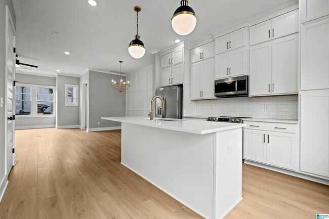 Foto del edificio - 1754 Riverton Ln