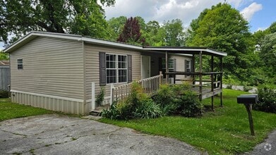 Building Photo - 246 Dairy Cir