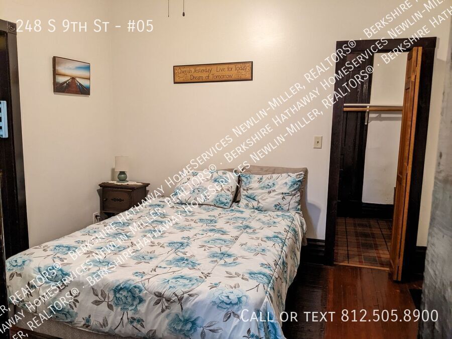 Building Photo - Cute 1 Bedroom Close to Campus