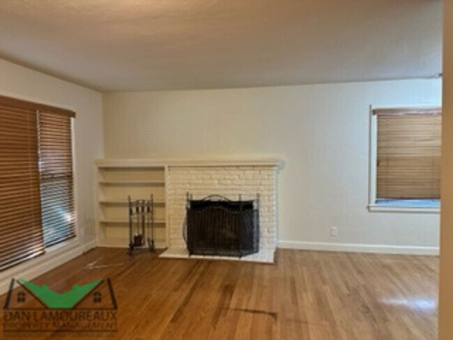 Building Photo - 3 br, 1 bath House - 56 Coloma Way