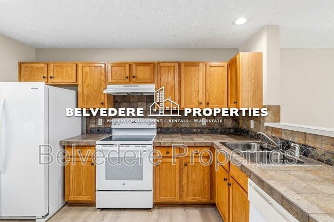 Foto del edificio - 4405 Carly's Way