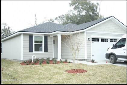 Foto principal - 8141 Free Ave