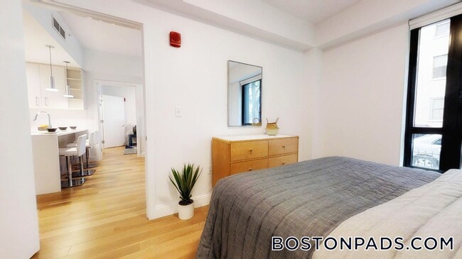Foto del edificio - 150 Camden St