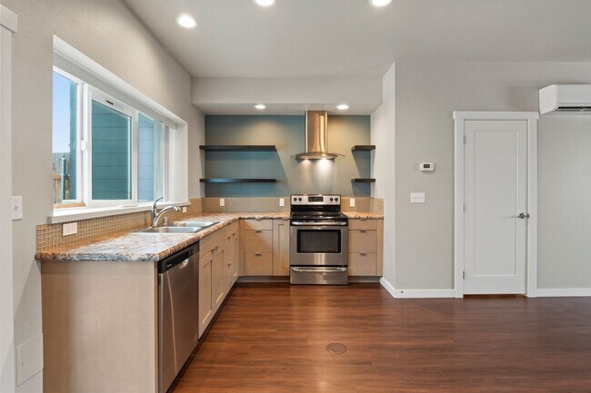 Foto del interior - Felts Lane Town Homes