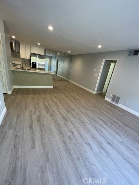 Foto del edificio - 2511 W Sunflower Ave