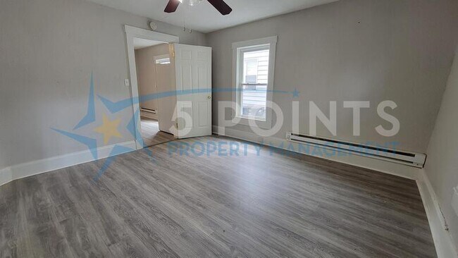 Foto del edificio - 2036 Lark St