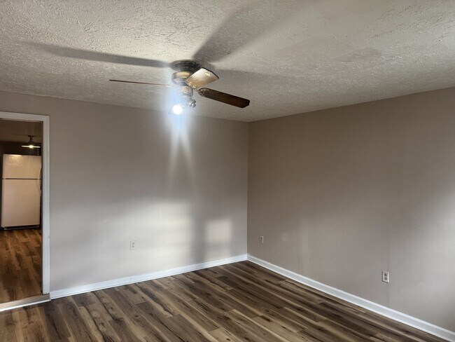 Foto del edificio - 1604 Alton Rd