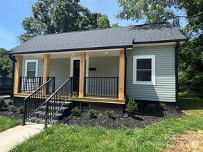 Building Photo - 331 E Lowrance Ave