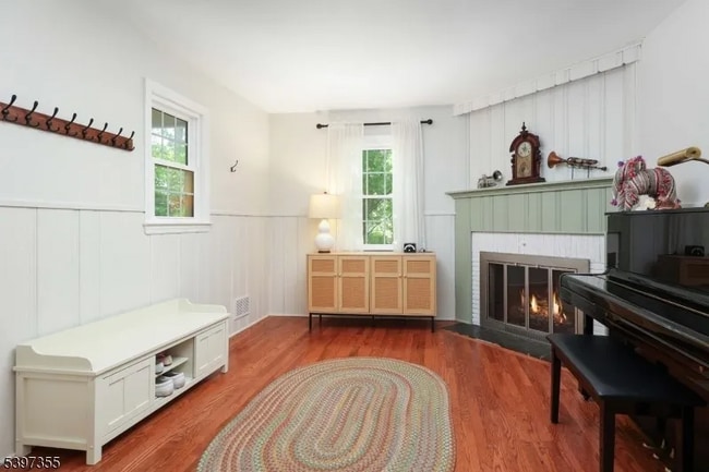 Building Photo - 924 Maurice Ave