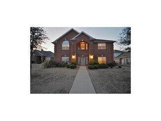 Building Photo - 9843 Chamber Hall Dr